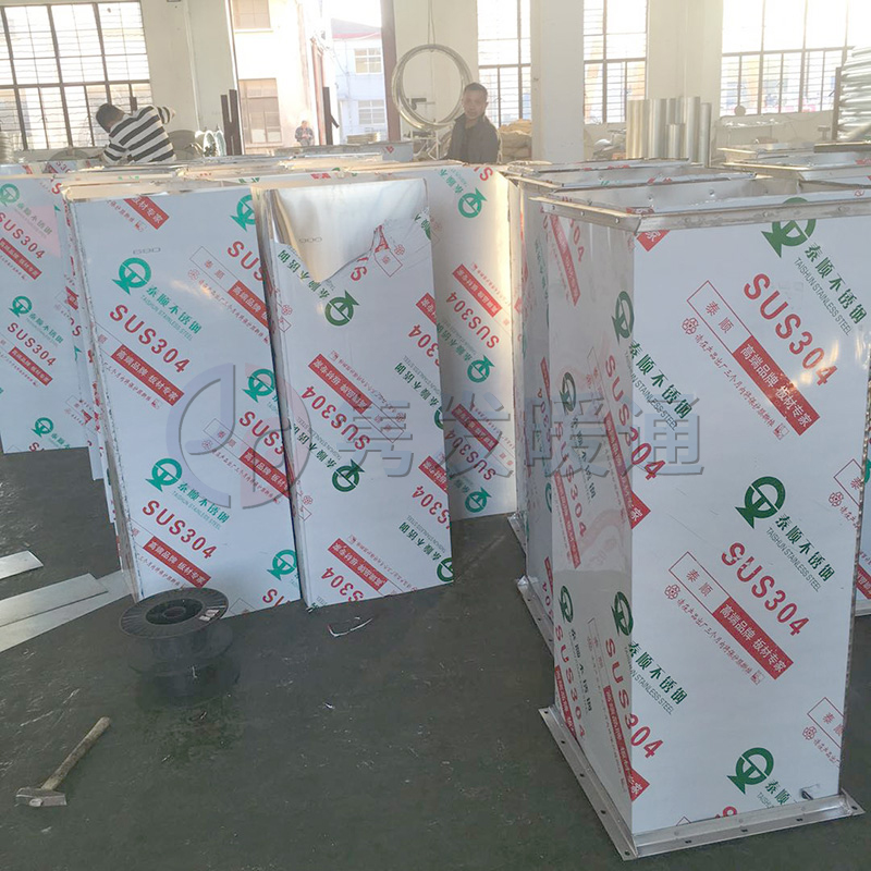 不（bú）鏽鋼矩形風管