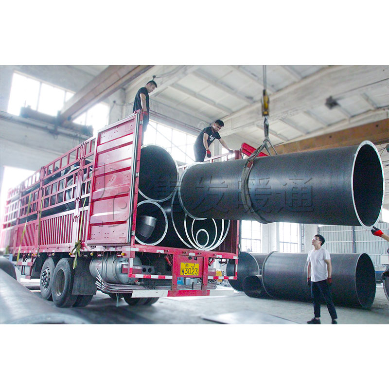 碳（tàn）鋼焊接風管